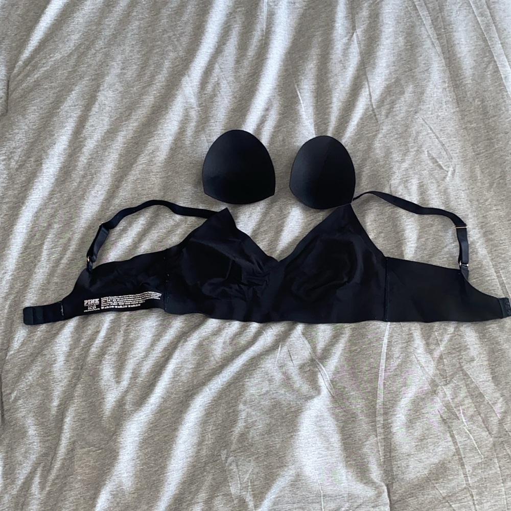 Victoria's Secret PINK Loungin' V-Neck Bra - Picture 5 of 8